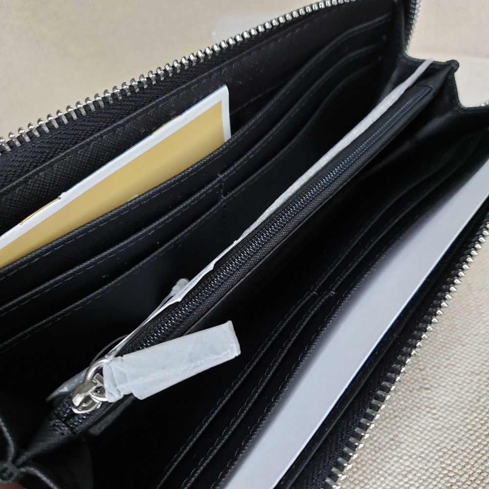 SOLD NWT Michael Kors Abbey Backpack & Wristlet - Picture 7 of 8